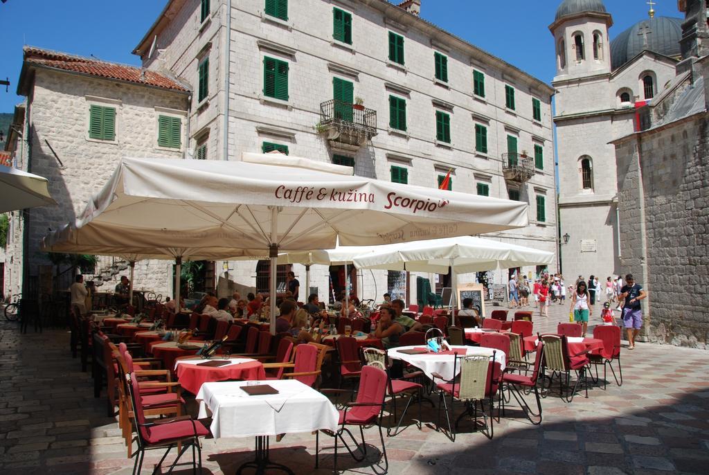Apartments Scorpio Kotor Eksteriør billede