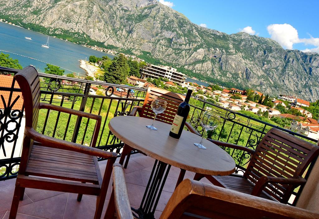 Apartments Scorpio Kotor Eksteriør billede