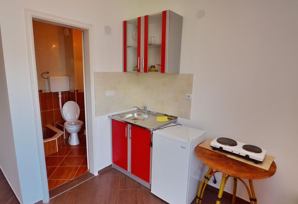 Apartments Scorpio Kotor Eksteriør billede