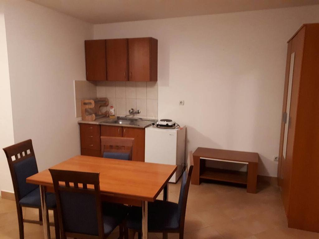 Apartments Scorpio Kotor Eksteriør billede