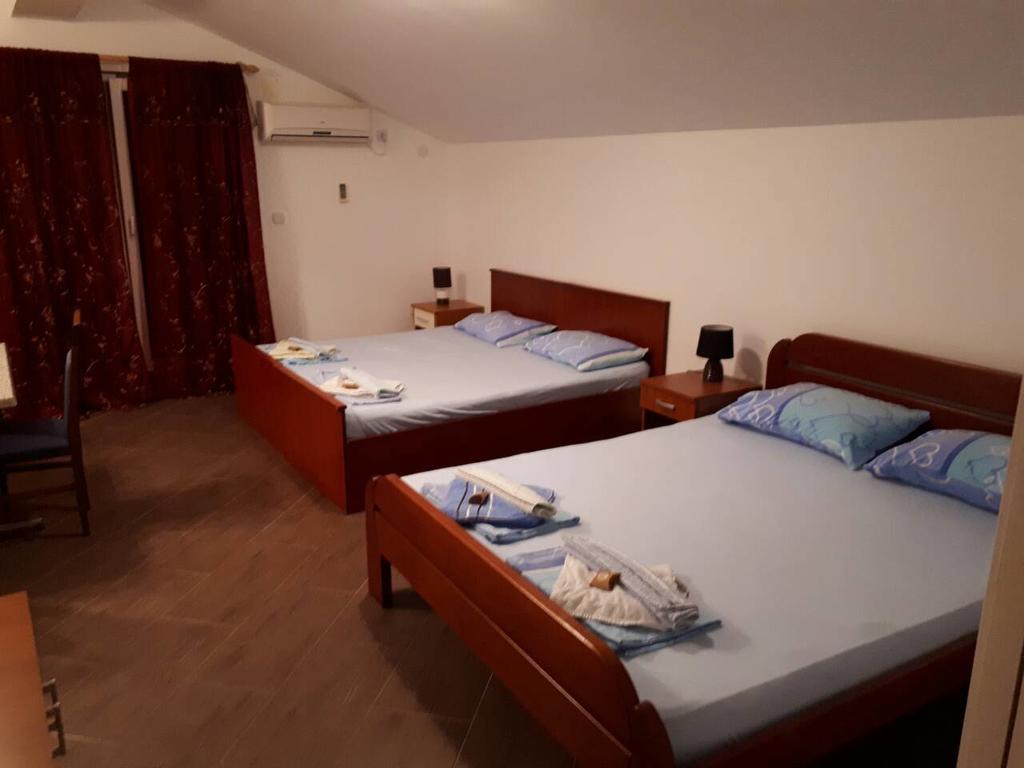 Apartments Scorpio Kotor Eksteriør billede